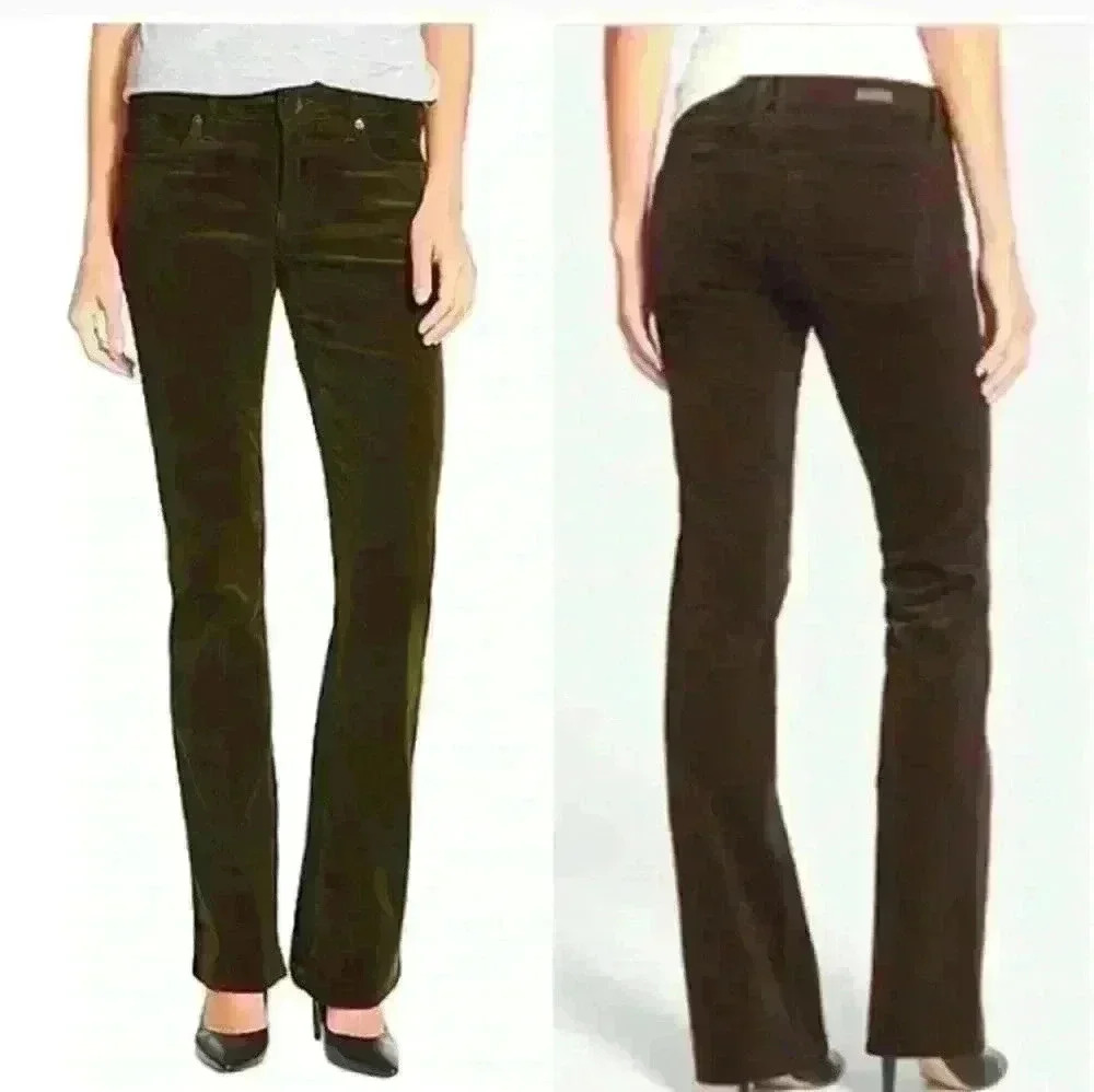 Kut from the kloth Farrah baby bootcut brown corduroy pants size 8.